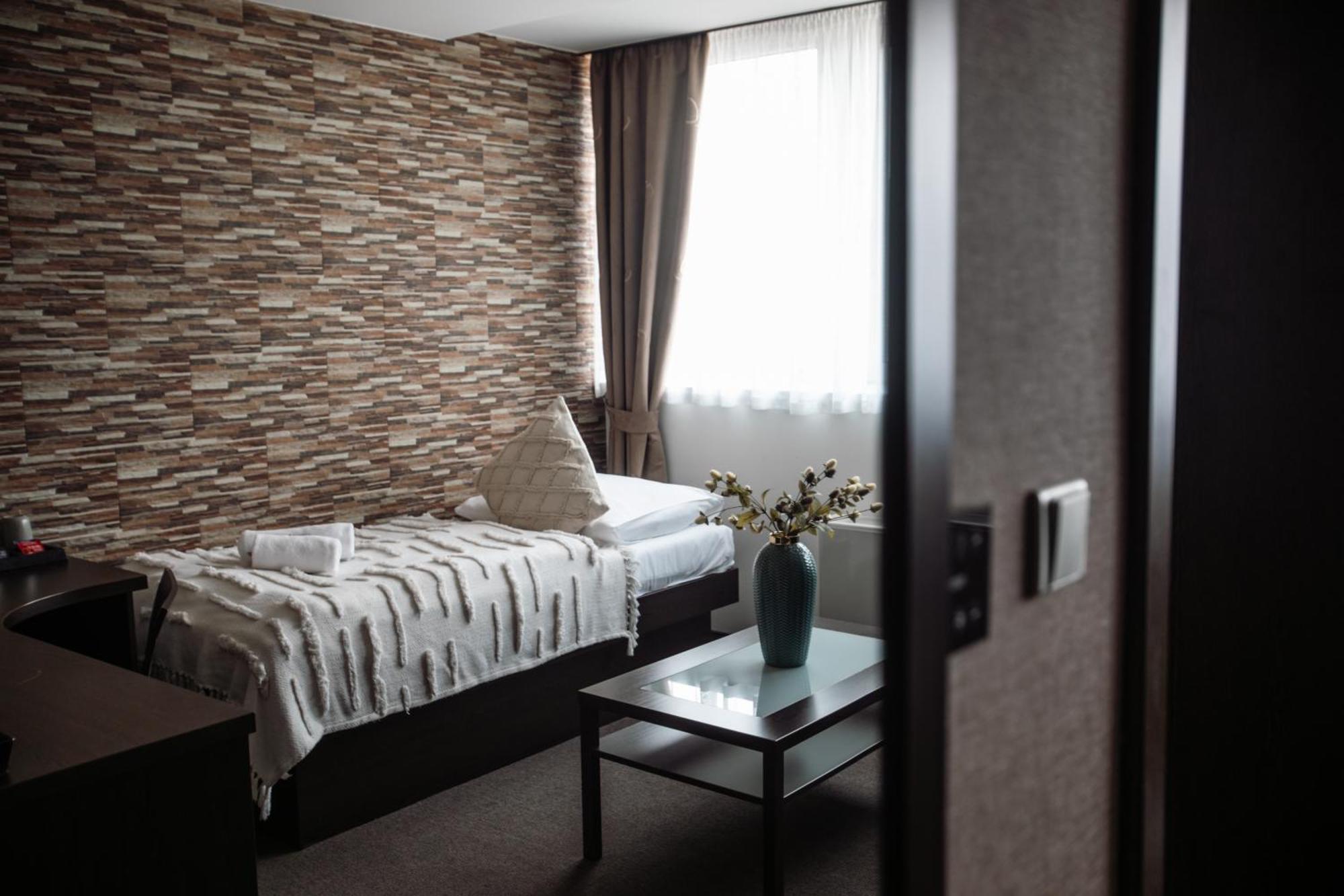Interhotel Tatra Koprivnice Exterior photo