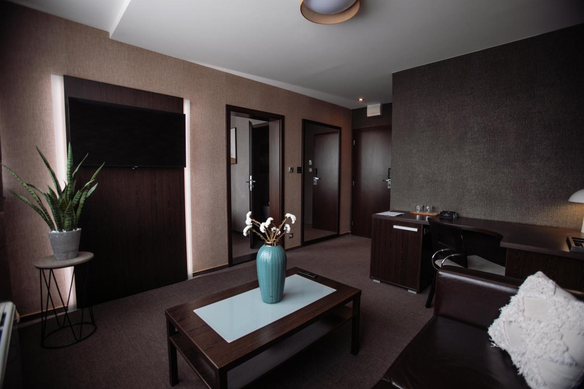 Interhotel Tatra Koprivnice Exterior photo